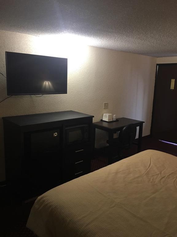 Super 9 Motel Troy エクステリア 写真